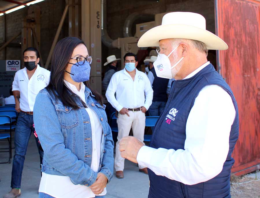 Hacer equipo para apoyar al campo y fortalecer la economía familiar: Lety Rubio