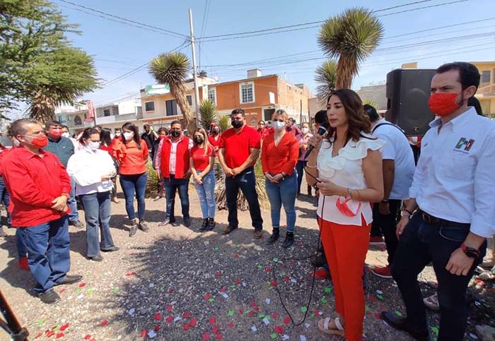 Luz María Quintanar Feregrino