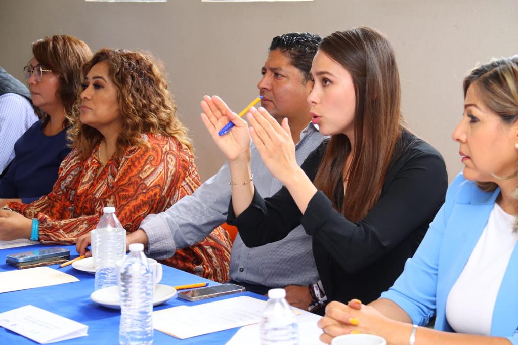 Encabeza Miguel Martínez reunión de trabajo de casa ame