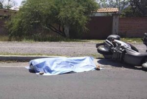 Motociclista fallece en trágico accidente en la carretera de Colón, Querétaro