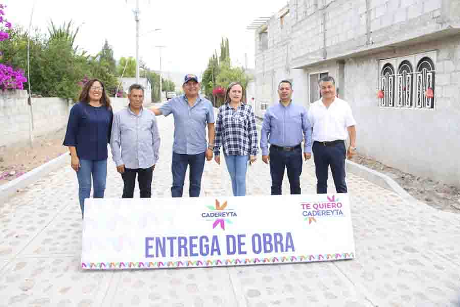 Miguel Martínez encabeza entrega y arranque de obras