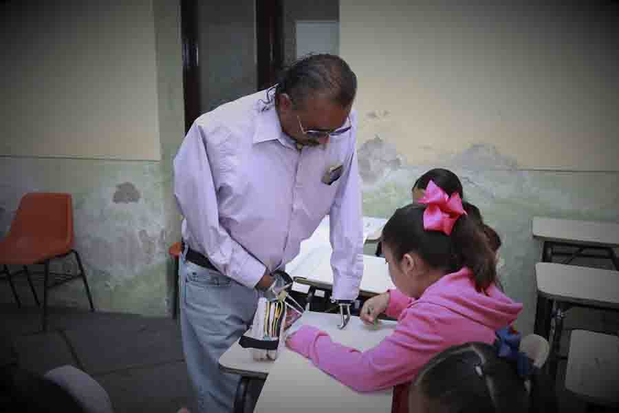 Inaugura Miguel Martínez cursos de verano en el Centro Cultural “Constantino Llaca Nieto”