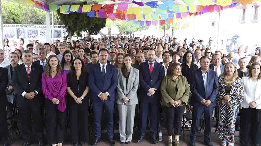 Celebran Centenario del municipio de Colón