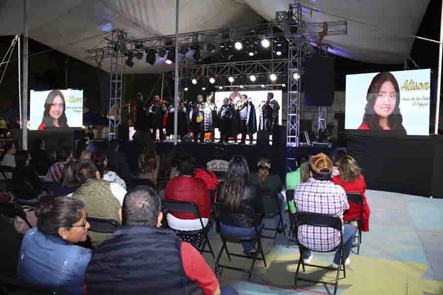 Llama Miguel Martínez a fortalecer costumbres y tradiciones ancestrales