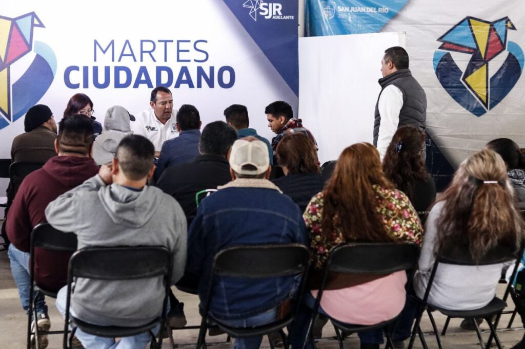 Programa Martes Ciudadano atiende a habitantes de Laguna de Vaquerías