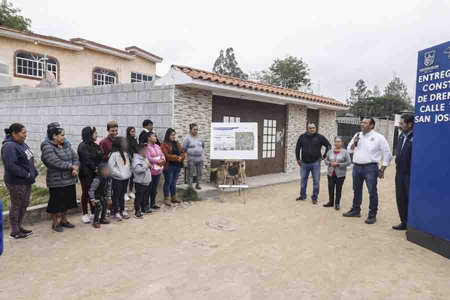 Entrega Roberto Cabrera obra de drenaje sanitario en San José Galindo