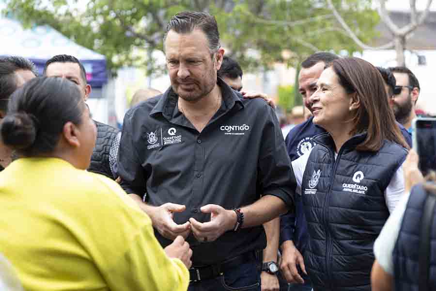 Atiende Jornada Aquí Contigo peticiones ciudadanas en San Juan del Río