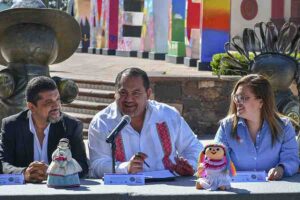 Presidente René Mejía y la UAQ presentan el segundo festival de cultura indígena Amealco 2023.