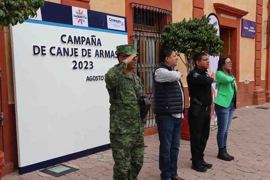 Encabeza Miguel Martínez Campaña de Canje de Armas 2023*