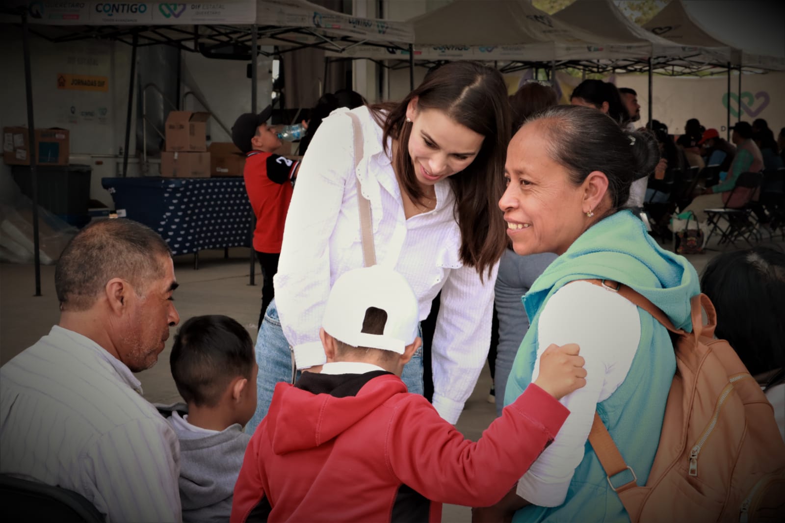 Exitosas jornadas del DIF en Boxasní y Vizarrón