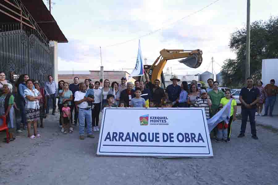 Lupita Pérez Montes arrancan con otra obra más en su municipio.