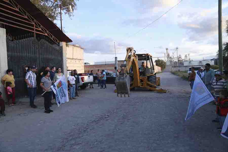 Lupita Pérez Montes arrancan con otra obra más en su municipio.