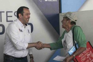 Presidente municipal de San Juan del Río lleva jornada del Programa Martes Ciudadano a La Estancia