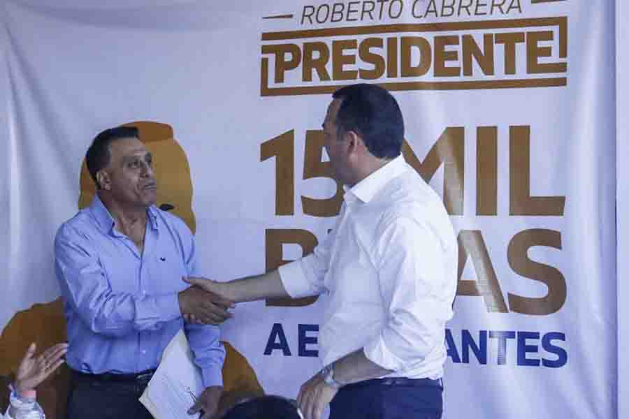 Roberto Cabrera Valencia Fortalece la Certidumbre Patrimonial en San Juan del Río