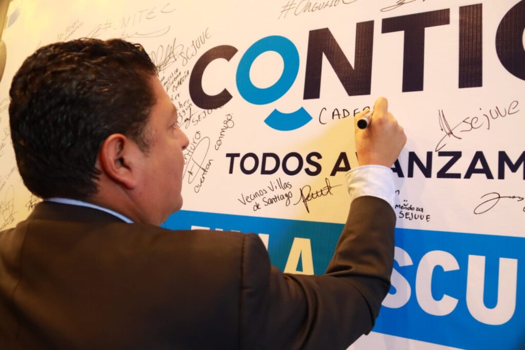 Lanzamiento del Programa "Contigo en la Escuela" en Querétaro con la Participación del Alcalde de Cadereyta