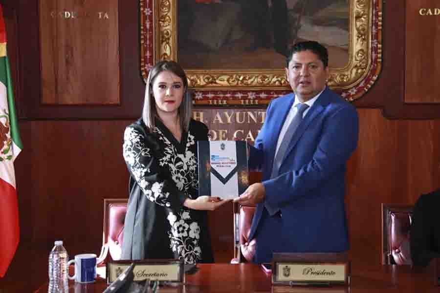 Entrega Miguel Martínez al H. Ayuntamiento su 2º Informe de Gobierno Municipal