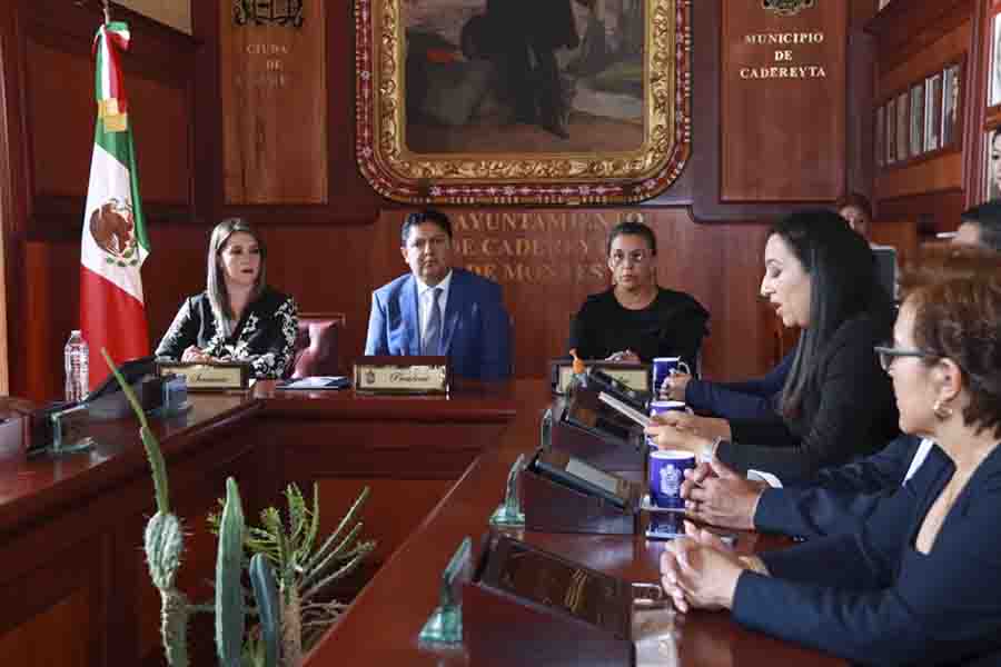 Entrega Miguel Martínez al H. Ayuntamiento su 2º Informe de Gobierno Municipal