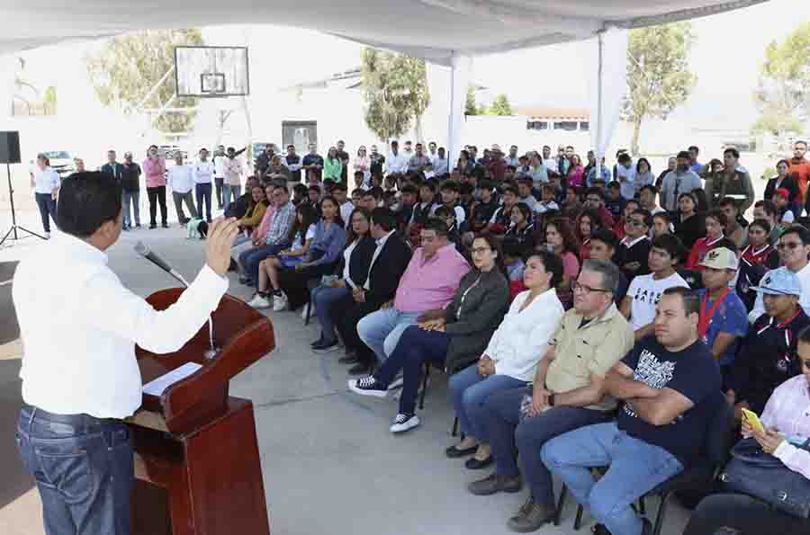 Inauguración del Gimnasio de Básquetbol en Cadereyta: Un Sueño Cumplido para los Deportistas