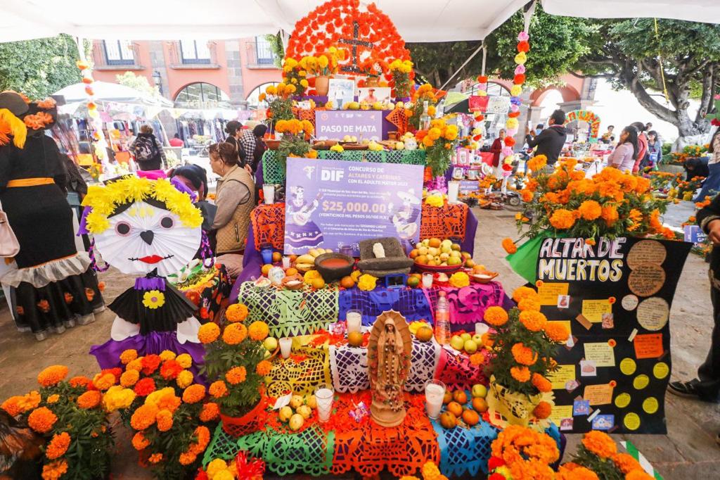 Realiza USEBEQ muestra pedagógica alusiva a Día de Muertos