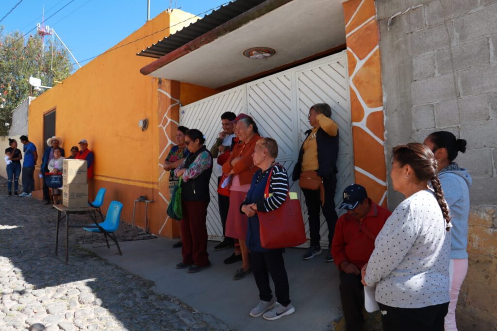 Unen esfuerzos municipio de Cadereyta y SEDESOQ en beneficio de grupos vulnerables
