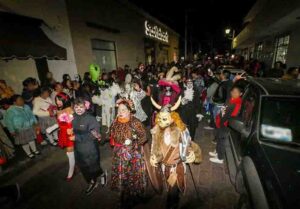 Desfile de los Muertos en San Juan del Río: Tradición y Creatividad