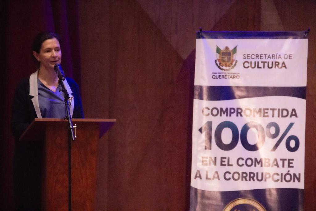 Entregan a SECULT reconocimiento anticorrupción