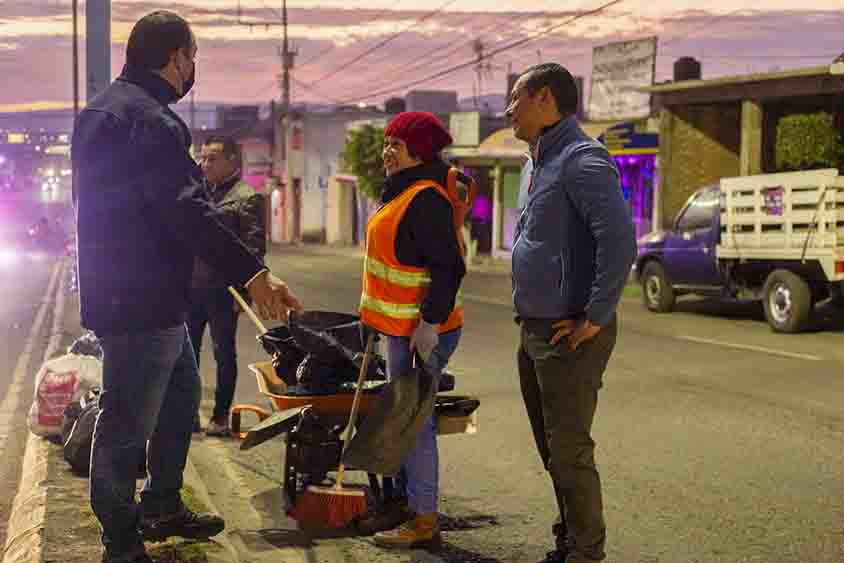 San Juan del Río: Inicia 2024 con Intensa Jornada de Limpieza y Bacheo en Zona Oriente