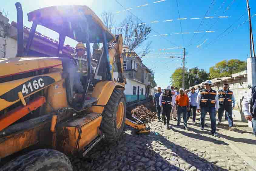 Transformación Vial en San Juan del Río: Rehabilitación de Calles en San Germán