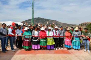 Entregas de Obras en San Ildefonso Tultepec por el Gobierno Municipal de Amealco