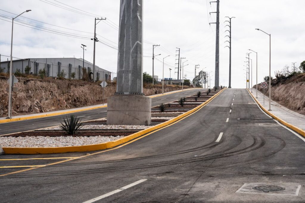 Segundo eje vial de San Juan del Río conecta a más de 150 mil habitantes del Centro con la zona Oriente