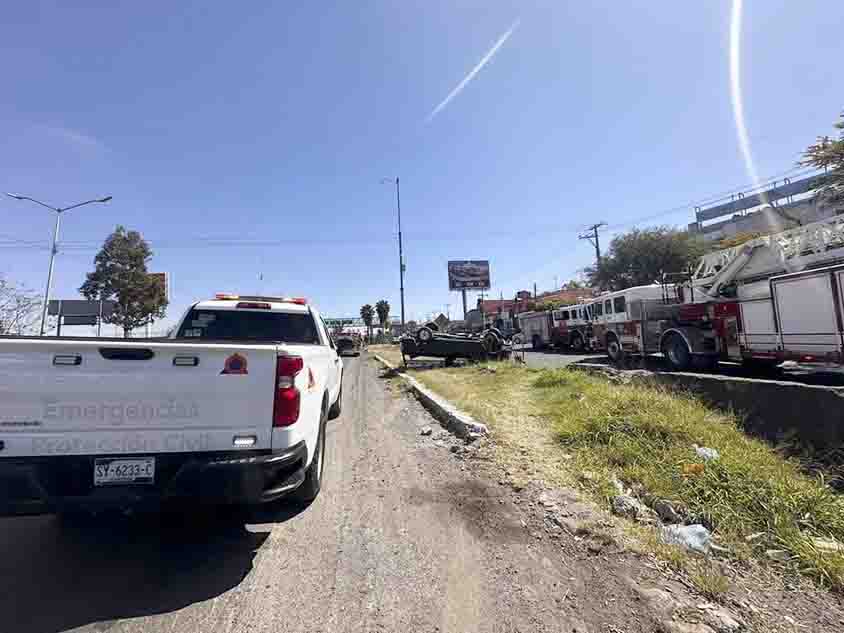 ¡Incidente Vehicular Genera Caos en la Autopista México-Querétaro!