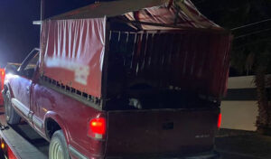 Detenida una persona a bordo de camioneta robada en Loma Bonita