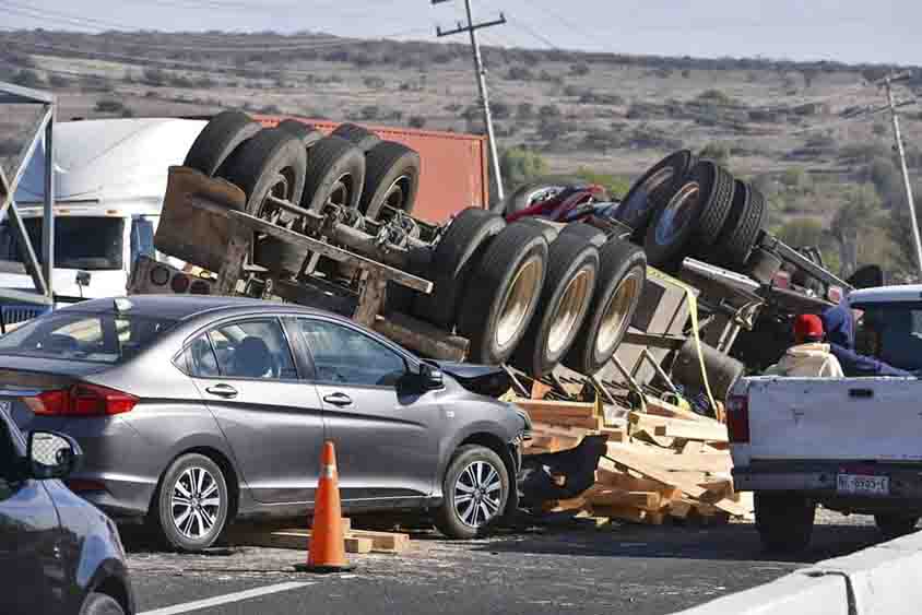 Accidente carretera Jerécuaro (2)