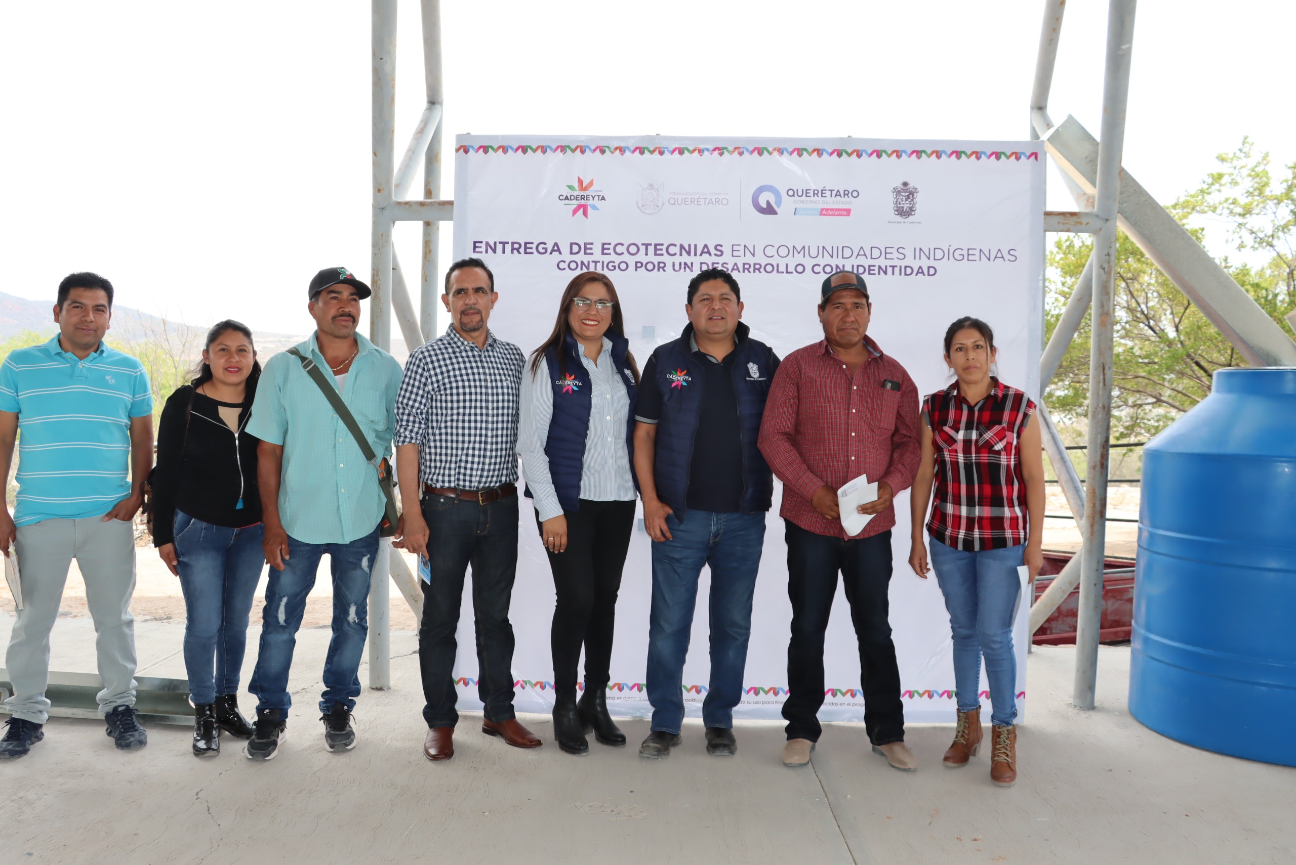 Entrega Miguel Martínez 128 ecotecnias a los habitantes de cuatro comunidades