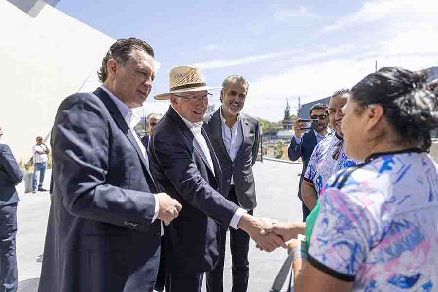 Recorre Embajador de Estados Unidos en México complejo de Seguridad Ciudadana