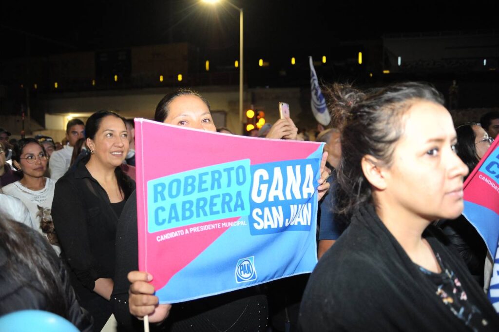 Roberto Cabrera arranca campaña y refrenda su compromiso con San Juan del Río