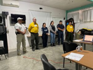 Se realiza capacitación contra incendios forestales, en Ezequiel Montes.