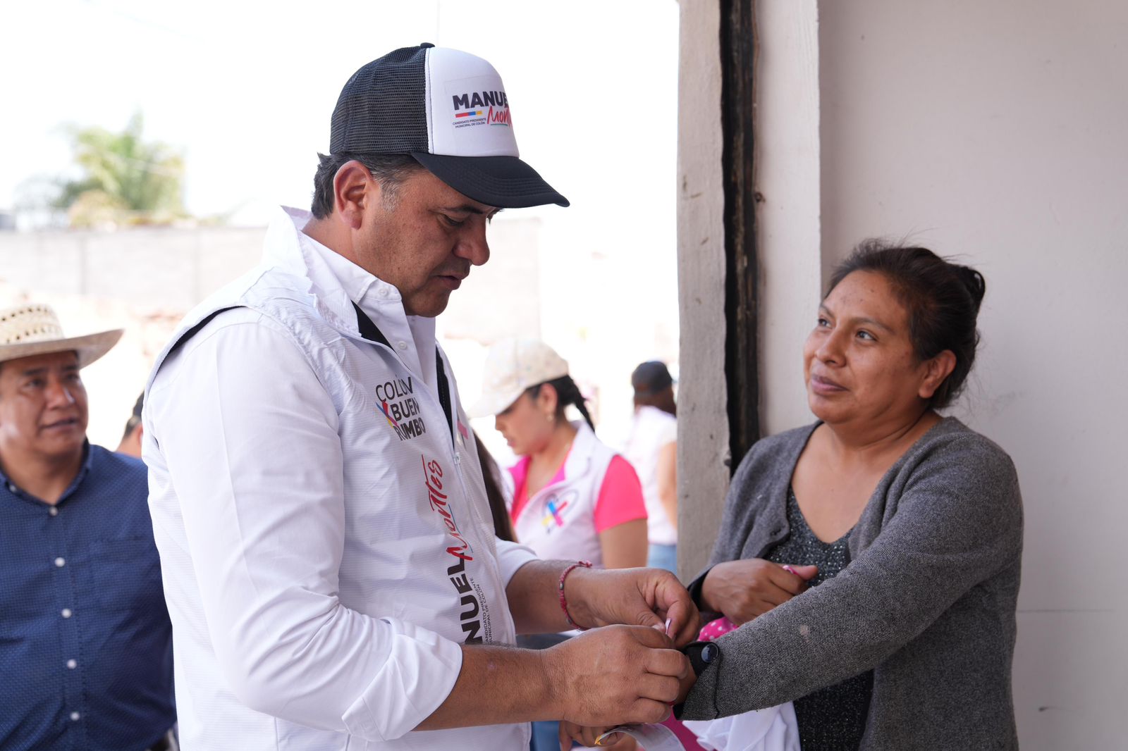 Apoyo Total a Mujeres en Colón: Manuel Montes