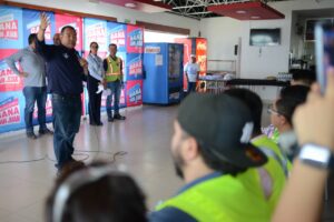 Es tiempo de meter el acelerador a los negocios de San Juan del Río: Roberto Cabrera