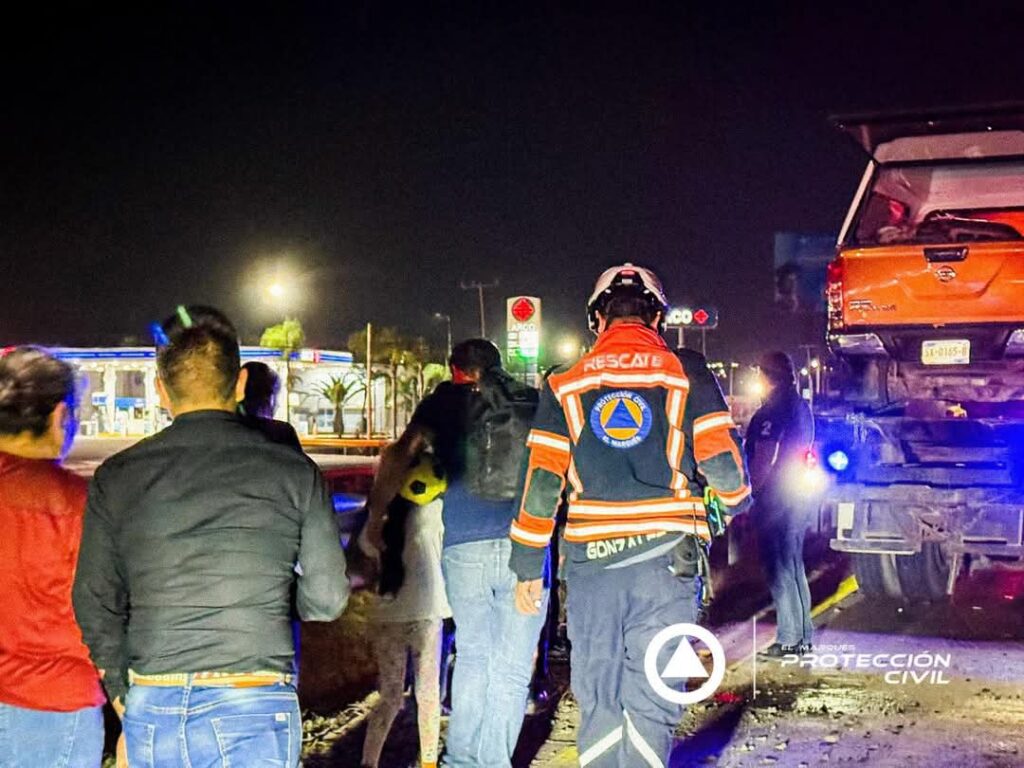 Accidente vehicular en la Autopista 57 moviliza a los cuerpos de emergencia