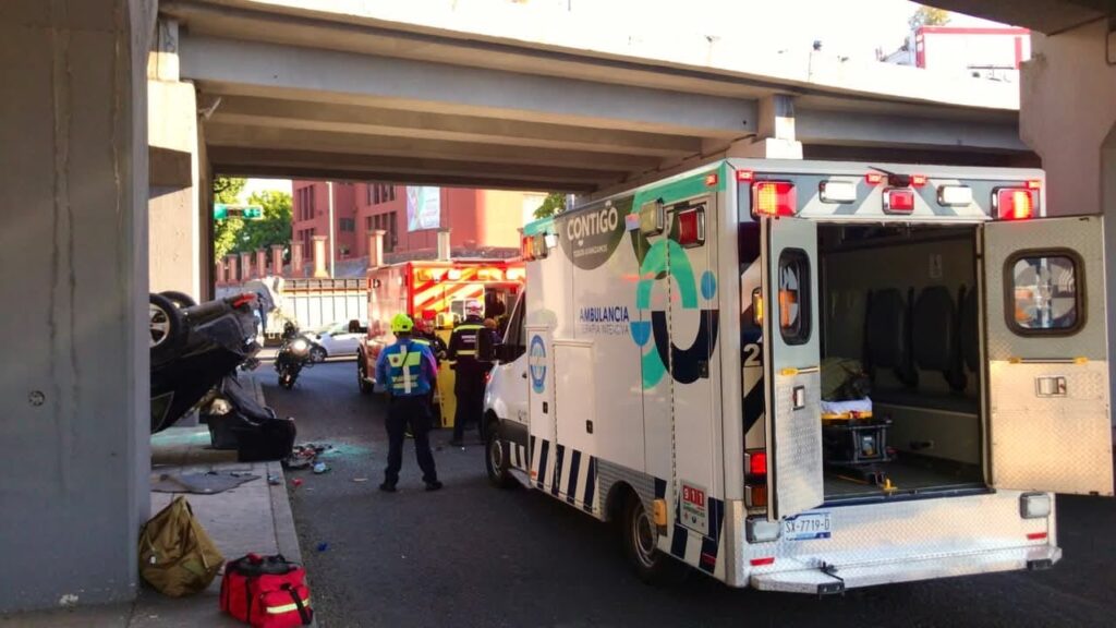 Carambola en la Carretera 57 y Avenida Cimatario deja 10 lesionados y caos vial