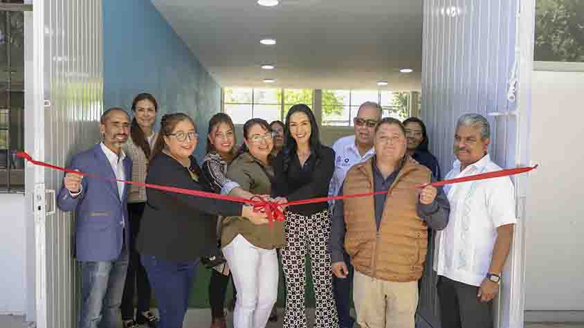 Entregan equipamiento e infraestructura educativa en Tequisquiapan