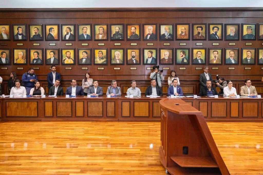 Presidente de Tolimán asiste a la Instalación del Consejo Estatal para la Atención y Protección de Personas Queretanas Repatriadas