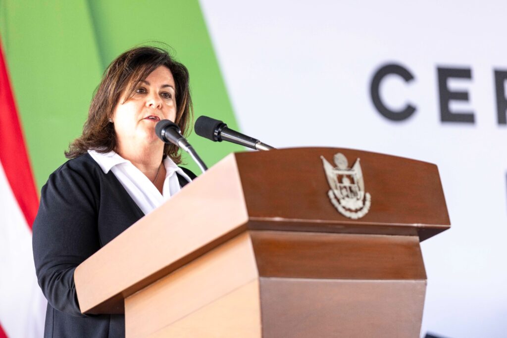 Encabeza Mauricio Kuri apertura de expansión de ENGEL Machinery México en Querétaro