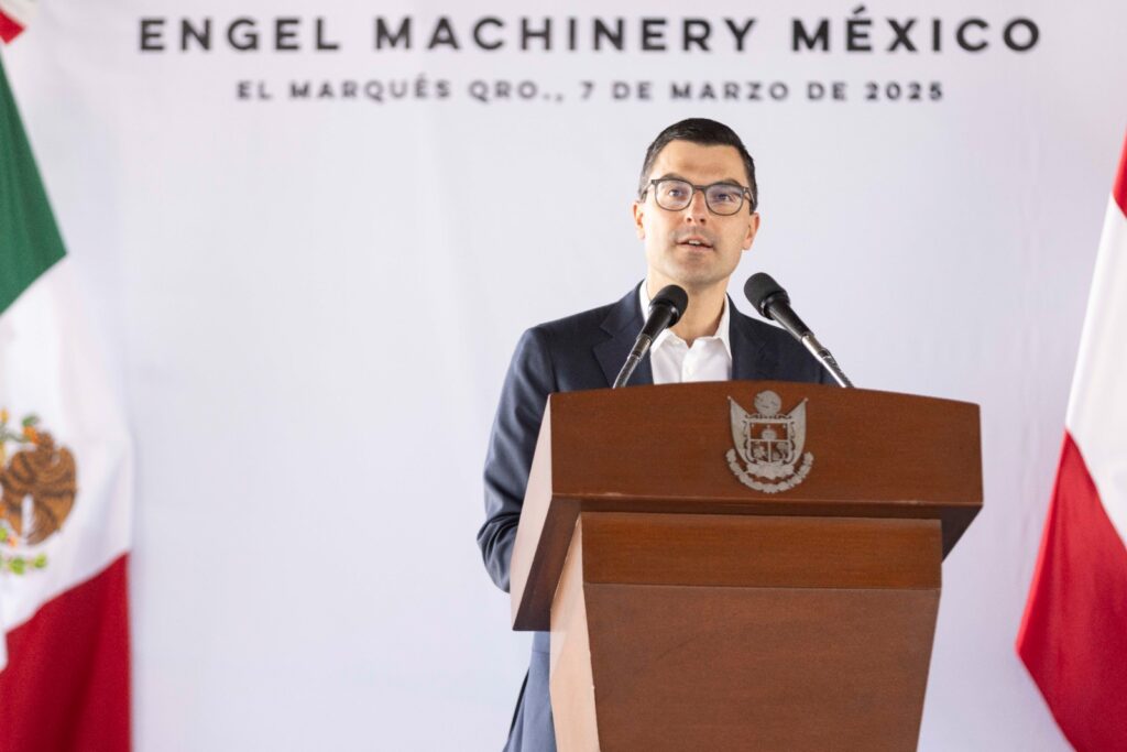 Encabeza Mauricio Kuri apertura de expansión de ENGEL Machinery México en Querétaro