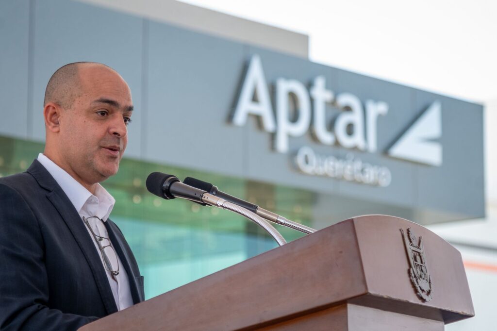 Inaugura Mauricio Kuri expansión de la planta Aptar Beauty en Querétaro