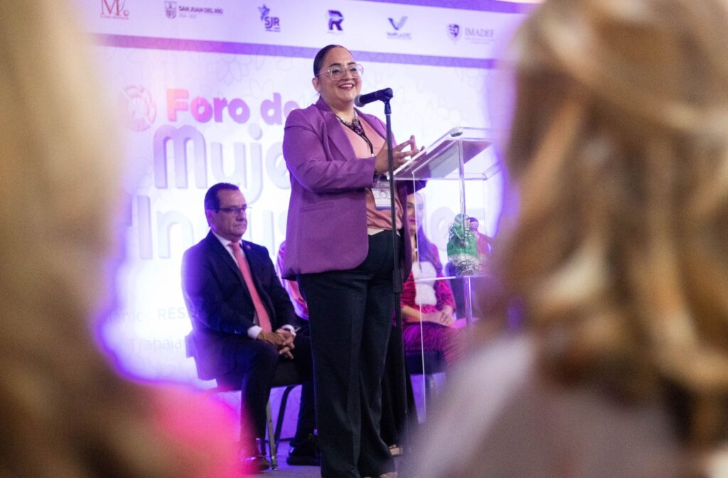 El papel de la mujer es fundamental para el desarrollo económico de San Juan del Río
