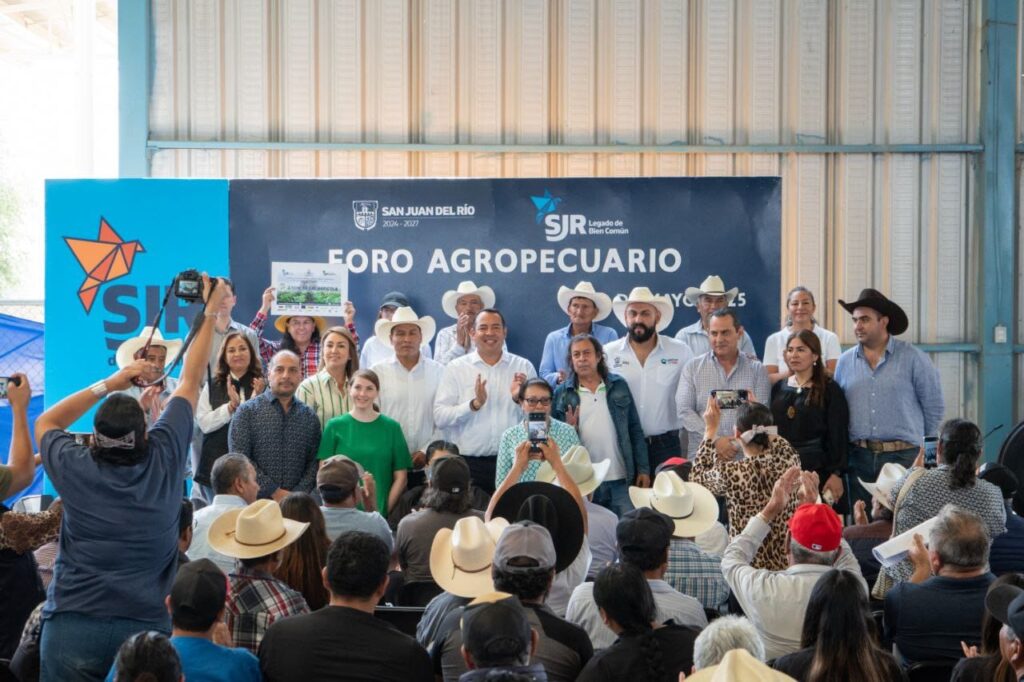 Entrega Roberto Cabrera apoyo a productores del campo sanjuanense con una inversión de más de 1 mdp