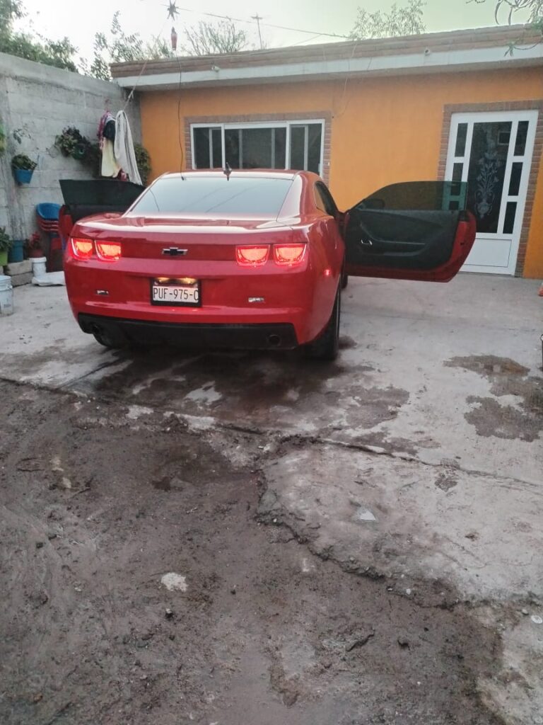 Roban Camaro rojo en Colóno con engaños: alertan sobre nueva modalidad