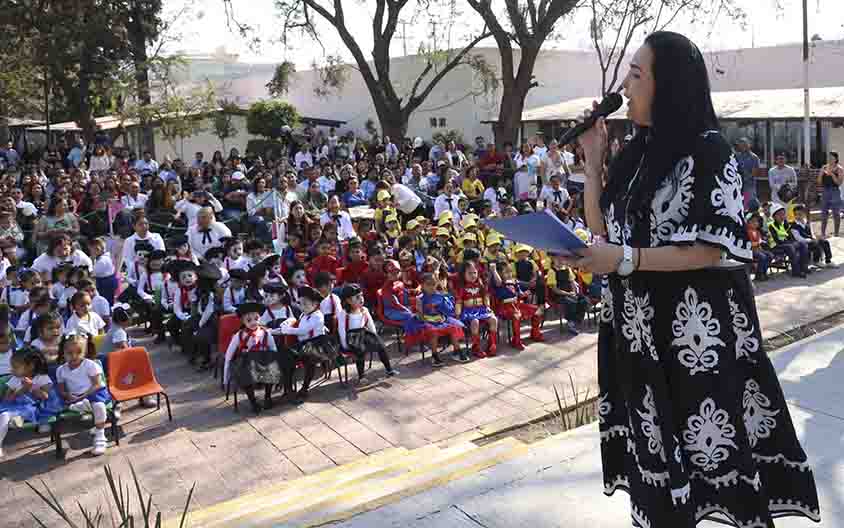 Organiza DIF Estatal festival para promover la unión y convivencia familiar